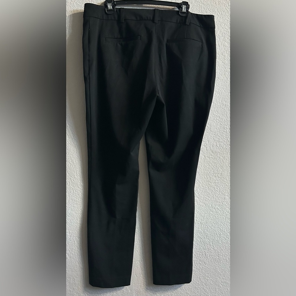 7th Ave Design Studio by New York & Co black pants, zip pockets. Plus size 14. - Picture 4 of 8
